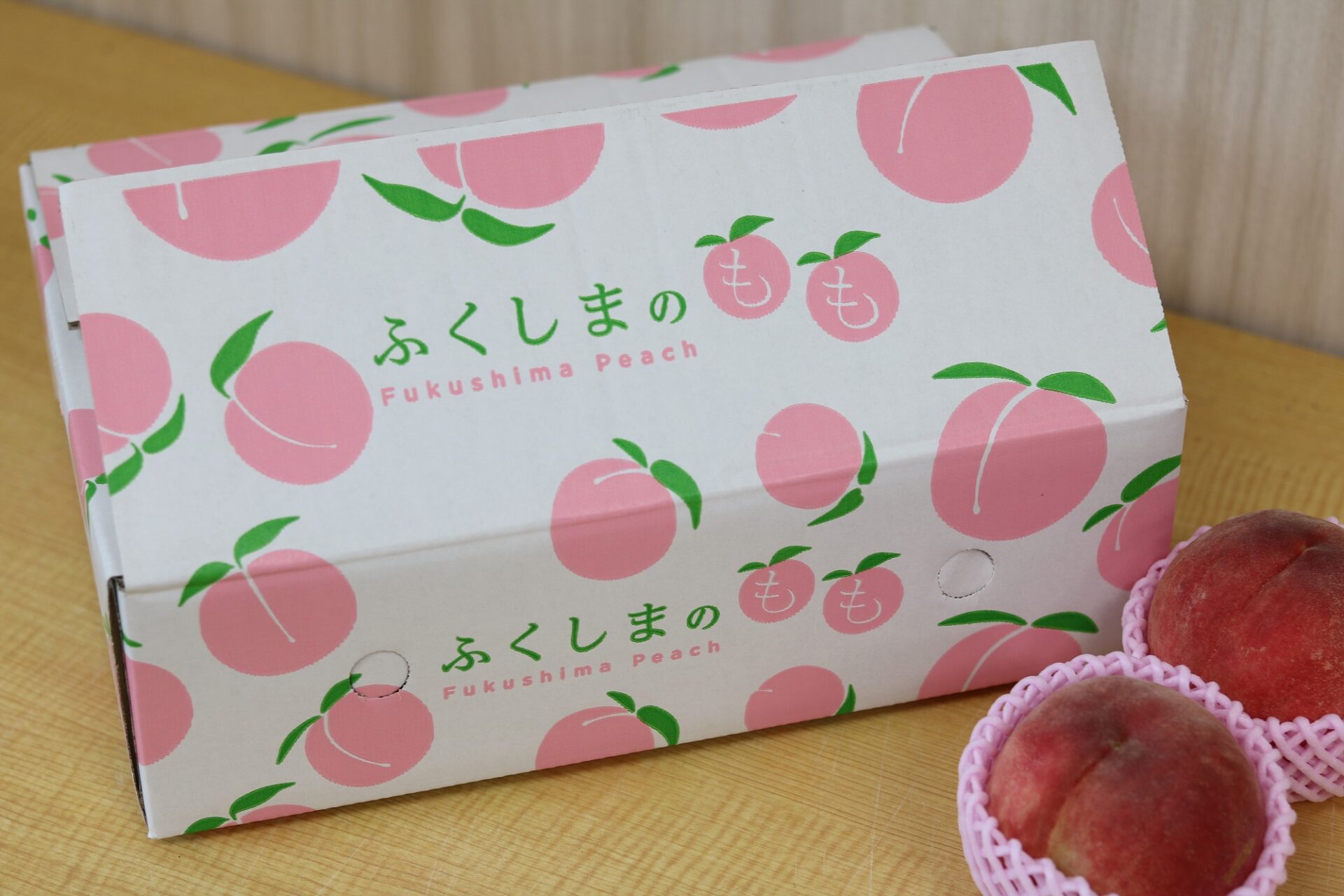 桃の予約注文開始しました。